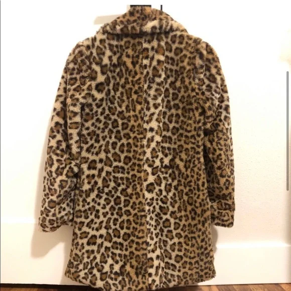 Lulus Leopard Faux Fur Coat NWOT - Picture 4 of 6